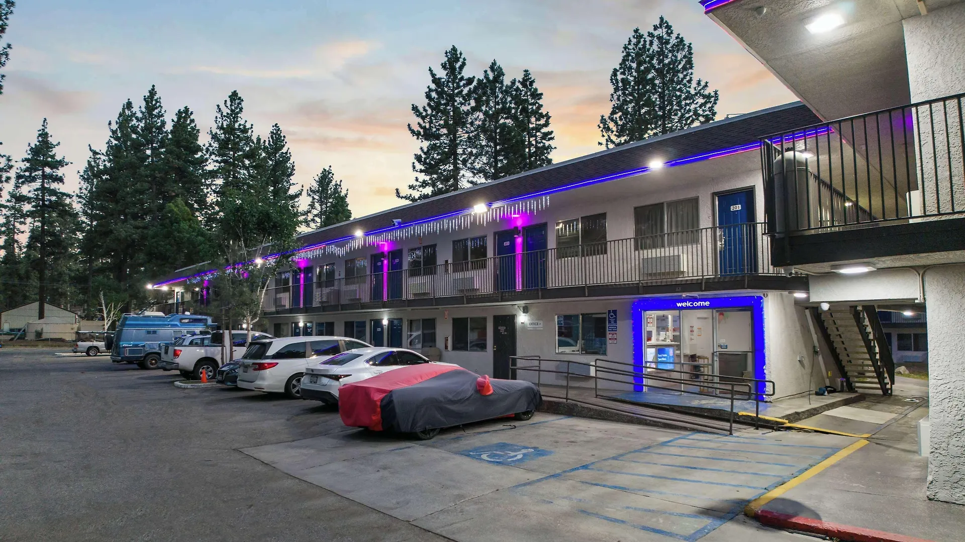 Where to Stay Near Snow Summit: 8 Best Budget Hotels