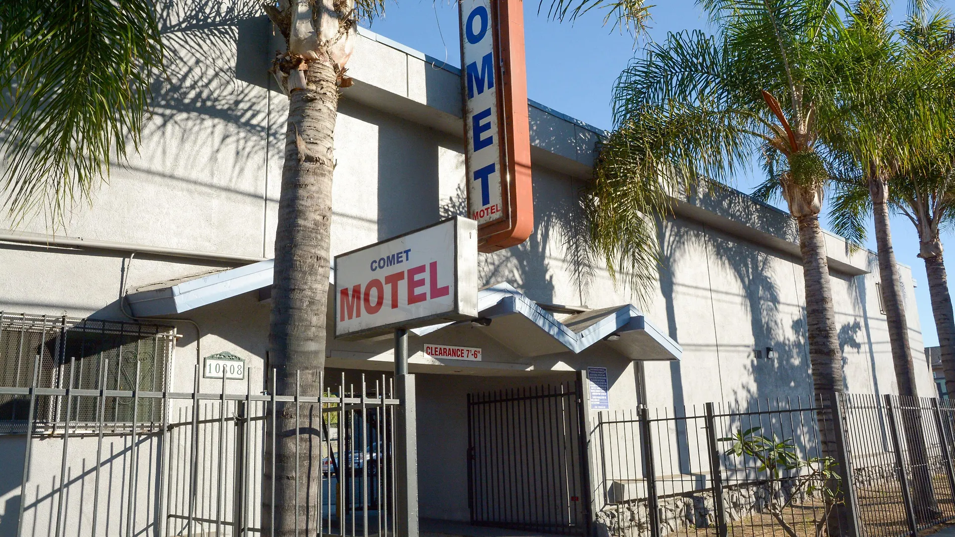 Where to Stay Near Normandie Casino: 4 Best Budget Hotels